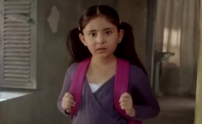 ‘ता रा रम पम’ में सैफ अली खान की बेटी ‘प्रिंसेस’ जीती हैं ऐसी लाइफ, देखें लेटेस्ट PHOTO