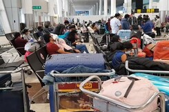 Omicron Effect: Chennai Airport Sets Up Screening Hall for 500 Passengers Omicron Effect: Chennai Airport Sets Up Screening Hall for 500 Passengers