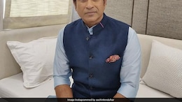 चुनाव आयोग ने सचिन तेंदुलकर को बनाया नेशनल आइकन,  युवाओं को रिझाने की कोशिश