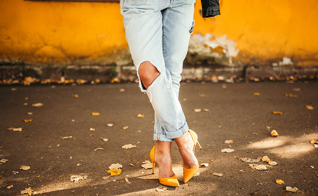 Rock Every Casual Style With These Cool Rugged Jeans