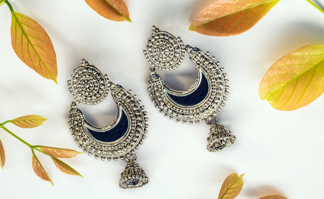 With These Beautiful Jhumkas, Your Every Ethnic Look Will Be On Point