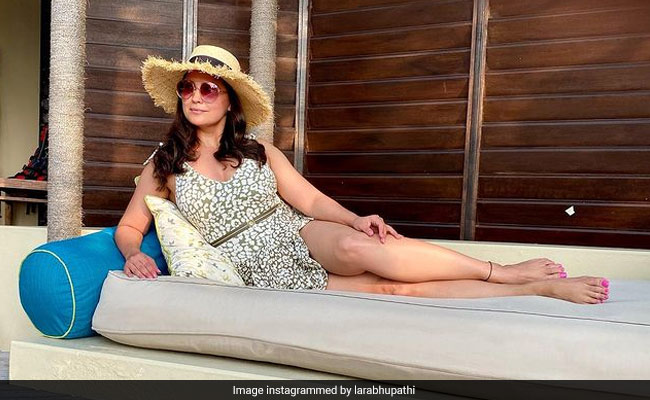 After A Decade Of Marriage, Mahesh Bhupathi "Finally" Took A "Good" Pic Of Lara Dutta