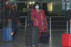 Omicron Scare: Long Wait At Airport For Covid Tests Omicron Scare: Long Wait At Airport For Covid Tests
