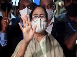 पश्चिम बंगाल चुनाव हिंसा में हत्या के मामले में ममता बनर्जी के चुनाव एजेंट को SC से बड़ी राहत पश्चिम बंगाल चुनाव हिंसा में हत्या के मामले में ममता बनर्जी के चुनाव एजेंट को SC से बड़ी राहत