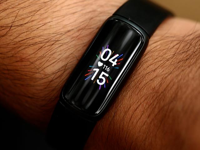 Fitbit Luxe: Luxury and Fitness