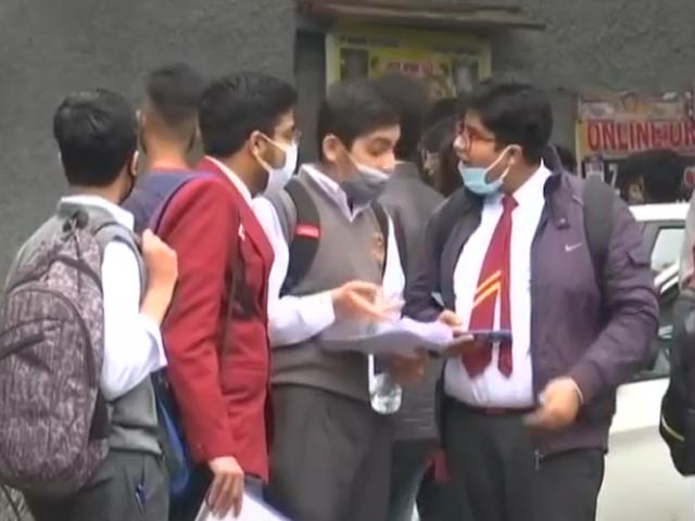 Delhi Schools, Shut Due To Air Pollution, Reopening Today For Class 6 And Above