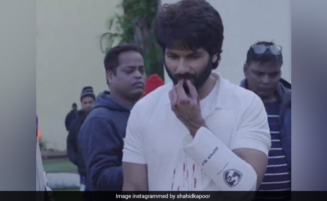 When Shahid Kapoor Suffered Injury On The Sets Of <I>Jersey</i>, Got 25 Stitches