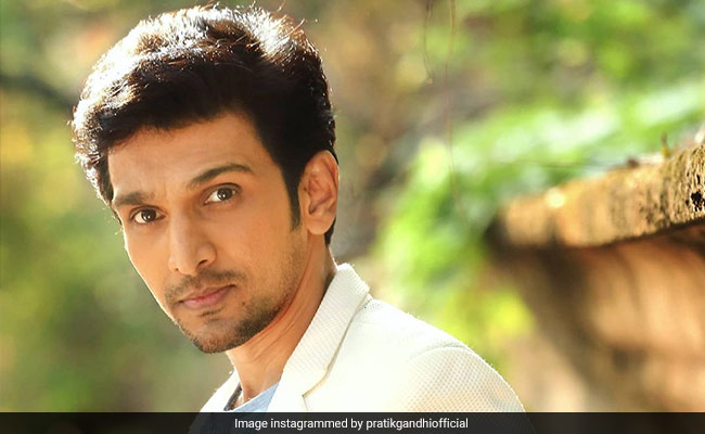 ‘स्कैम 1992’ के हर्षद मेहता की रियल लाइफ वाइफ की PHOTOS वायरल, ग्लैमरस अंदाज देख हैरान हुए फैन्स