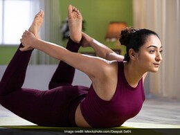 सुबह या शाम किस समय योग करना है ज्यादा फायदेमंद, जानें गर्मियों में कौन से योग करने चाहिए सुबह या शाम किस समय योग करना है ज्यादा फायदेमंद, जानें गर्मियों में कौन से योग करने चाहिए