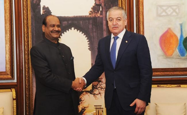 लोक सभा स्पीकर से मिले ताजिकिस्तान के विदेश मंत्री, संसदीय सहयोग बढ़ाने पर जोर 