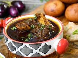 One Cooker, Five Recipes: These Indian Non-Veg Curries Can Be Easily Made In Pressure Cooker