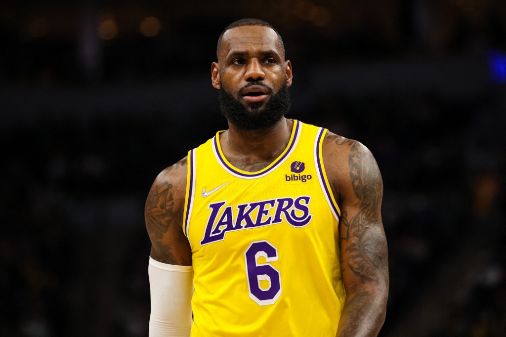 As LeBron James Breaks NBA Scoring Record, Google Honours Him With Special Page