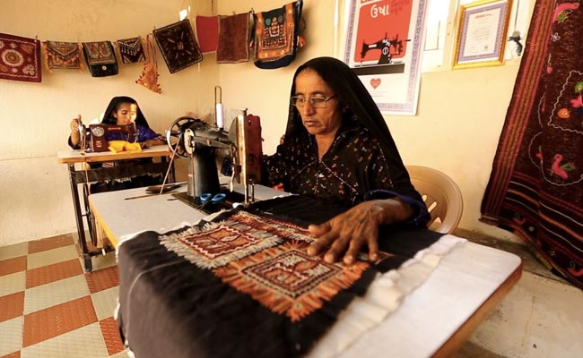 Here Is How This Silai Hero From Gujarat Is Preserving Local Art And Creating Livelihood Here Is How This Silai Hero From Gujarat Is Preserving Local Art And Creating Livelihood