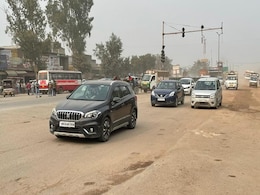 385 दिन बाद सिंघू बार्डर को लोगों की आवाजाही के लिए पूरी तरह खोला गया 385 दिन बाद सिंघू बार्डर को लोगों की आवाजाही के लिए पूरी तरह खोला गया
