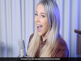 विदेशी लड़की ने जादुई आवाज में गाया फेमस ‘इंडियन सॉन्ग’, सोशल मीडिया पर छाया ये वीडियो विदेशी लड़की ने जादुई आवाज में गाया फेमस ‘इंडियन सॉन्ग’, सोशल मीडिया पर छाया ये वीडियो