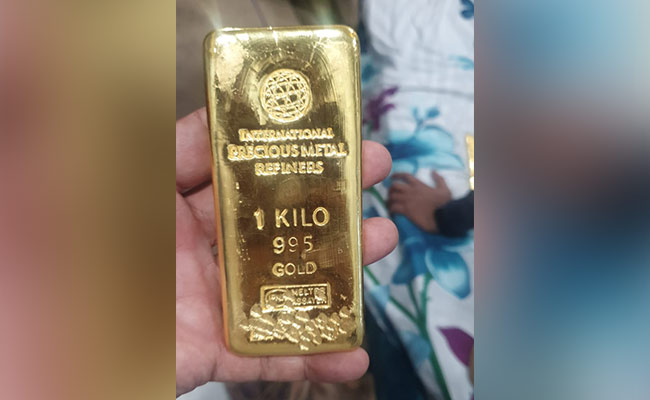 पीयूष जैन के घर 6 दिन से कार्रवाई : DRI ढूंढ रही 23 KG सोने के लिंक