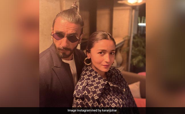 In Pic: Alia Bhatt And Ranveer Singh's Shoot Life In Delhi