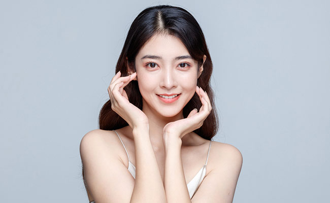 Top 5 K-Beauty Skincare Trends To Look Out For In 2022