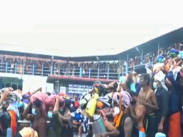 Heavy Rush Of Pilgrims At Sabarimala Temple