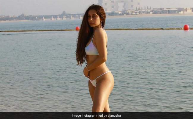Anusha Dandekar Makes Up For Summer Days On A Winter Afternoon In A Pastel Bikini