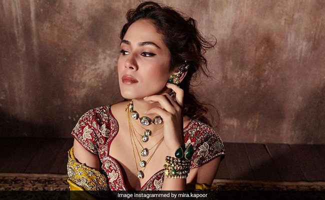 Mira Rajput In A Gorgeous Jayanti Reddy <i>Lehenga</i> Is A Royal Treat To The Eyes