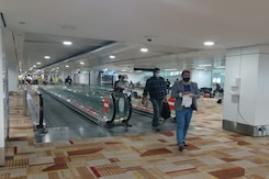 International Air Fares Double On Popular Routes As 'Omicron' Leads To More Curbs International Air Fares Double On Popular Routes As 'Omicron' Leads To More Curbs
