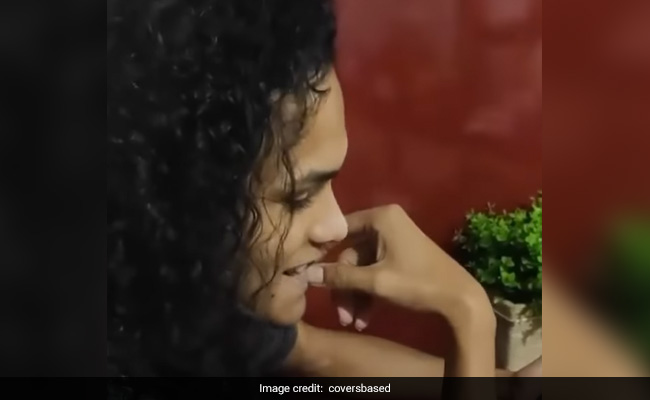 शख्स ने माइकल जैक्सन के अंदाज में गाया गाना, वीडियो देख हैरत में पड़ गए लोग