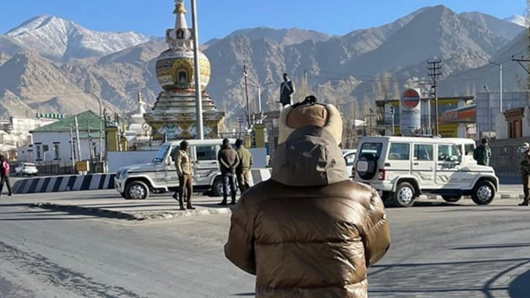 Leh Sees Restrictions, Kargil Holds Silent March Over Ladakh Statehood Leh Sees Restrictions, Kargil Holds Silent March Over Ladakh Statehood
