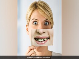 Teeth care in winter : दांतों को बुरी तरह डैमेज करती हैं खाने की ये चीजें, खाया तो पछताएंगे Teeth care in winter : दांतों को बुरी तरह डैमेज करती हैं खाने की ये चीजें, खाया तो पछताएंगे