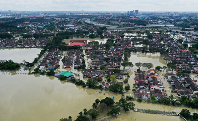 Malaysia To Spend Nearly $335 Million For Flood Relief: PM