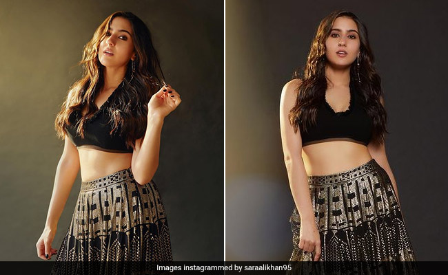 Sara Ali Khan's Black And Gold Manish Malhotra <i>Lehenga</i> Is For Those Who Crave Subtle Ethnic Elegance