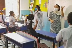 Mumbai Schools Reopen For Classes 1-7, Some Students Return After 2 Years Mumbai Schools Reopen For Classes 1-7, Some Students Return After 2 Years