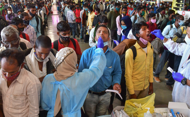 220 Resident Doctors In Mumbai Hospitals Test Covid Positive In 3 Days