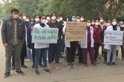 Services In Government Hospitals Affected In Delhi As Doctors Protest Over NEET Exam Services In Government Hospitals Affected In Delhi As Doctors Protest Over NEET Exam