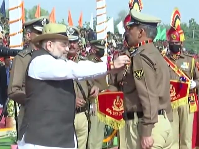 Amit Shah Presents Medals To Border Force Personnel Amit Shah Presents Medals To Border Force Personnel