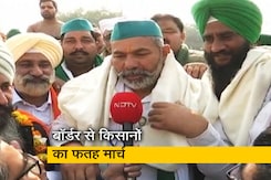 'मेला बिछड़ गया... चीजें याद रहेंगी', गाजीपुर बॉर्डर से घर वापसी की तैयारी के बीच बोले राकेश टिकैत 'मेला बिछड़ गया... चीजें याद रहेंगी', गाजीपुर बॉर्डर से घर वापसी की तैयारी के बीच बोले राकेश टिकैत