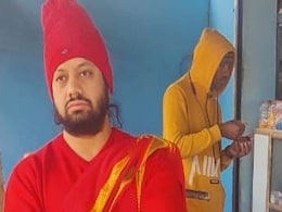 धर्म संसद में महात्मा गांधी के खिलाफ अपमानजनक टिप्पणी करने के आरोप में कालीचरण महाराज गिरफ्तार धर्म संसद में महात्मा गांधी के खिलाफ अपमानजनक टिप्पणी करने के आरोप में कालीचरण महाराज गिरफ्तार