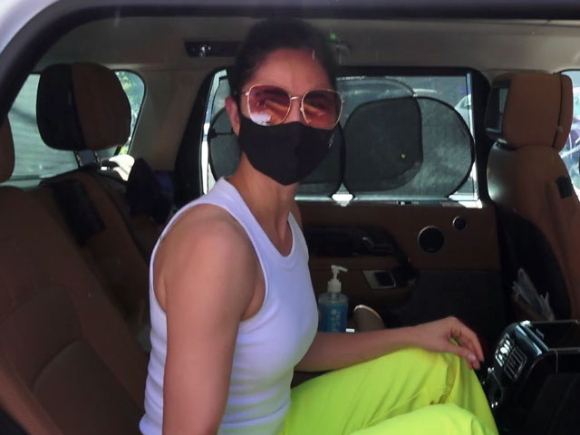 Girl, Interrupted: Katrina Kaif Mobbed On Her Way To The Gym