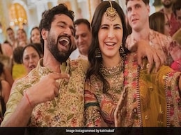 विक्की-कैटरीना की शादी में इस बात को लेकर हुआ था काफी झगड़ा, एक्ट्रेस ने जब मुड़कर देखा तो हो गई थी हैरान विक्की-कैटरीना की शादी में इस बात को लेकर हुआ था काफी झगड़ा, एक्ट्रेस ने जब मुड़कर देखा तो हो गई थी हैरान