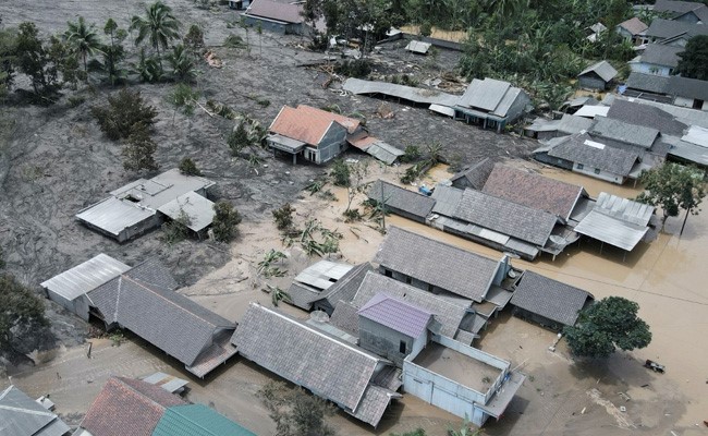 7.3-Strong Earthquake Hits Indonesia, No "Threat Of Tsunami"
