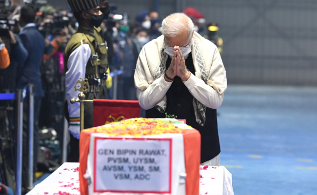PM, Leaders Pay Tribute To General Bipin Rawat, Others: 10 Points