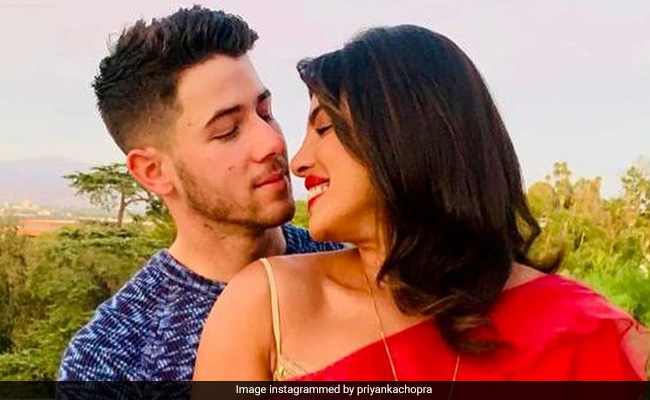 Priyanka Chopra On Dropping Nick Jonas' Surname On Social Media