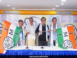 Former Gorkha Janmukti Morcha Leader Binay Tamang Joins Trinamool Former Gorkha Janmukti Morcha Leader Binay Tamang Joins Trinamool