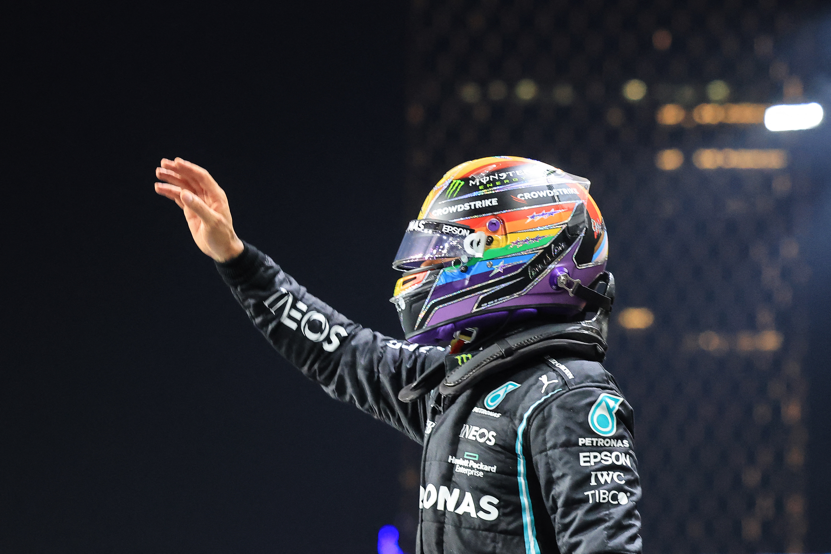 Mercedes Considering New Engine For Hamilton To Win Record 8th F1 World Title