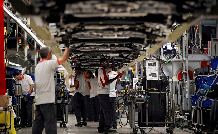 VW's SEAT Adds Output Curbs In December As Chip Shortage Lingers