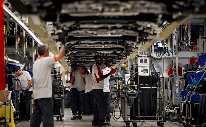 VW's SEAT Adds Output Curbs In December As Chip Shortage Lingers