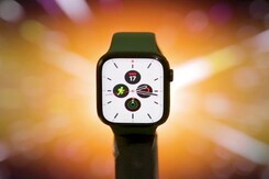 Top Tech of 2021: Best Wearables and Smartwatches of the Year in Hindi! Top Tech of 2021: Best Wearables and Smartwatches of the Year in Hindi!