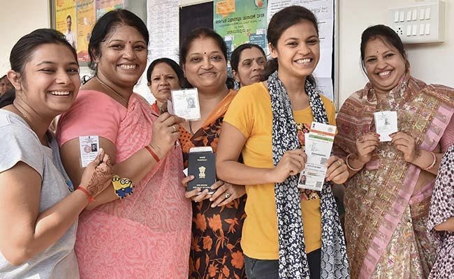चुनाव सुधार बिल: सरकार क्यों कह रही इसकी सख्त जरूरत है? 10 अहम बातें