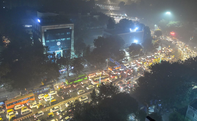 Restrictions Even On Buses From Outside Delhi If Pollution Rules Invoked