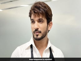 Actor Arjun Bijlani Tests Positive For COVID-19, Has Mild Symptoms Actor Arjun Bijlani Tests Positive For COVID-19, Has Mild Symptoms